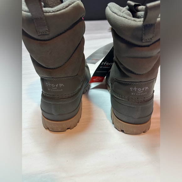 Cougar Storm Gray Boots with Tan Soles main image 10